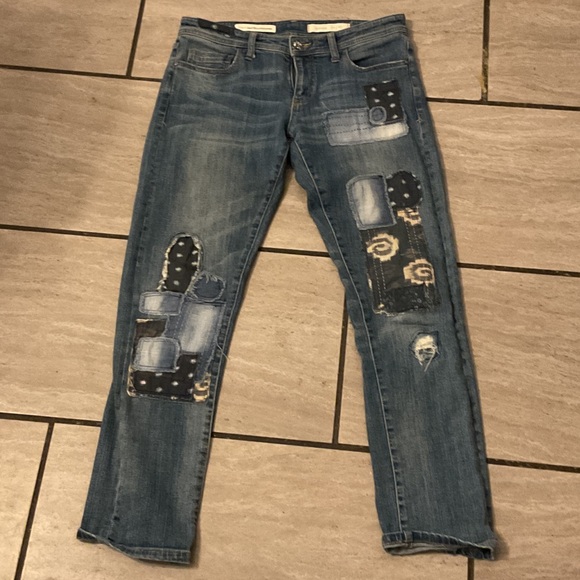 Anthropologie Pilcro The Borrowed Boyfriend Patchwork Denim Jeans size 27 NWOT - Picture 2 of 8